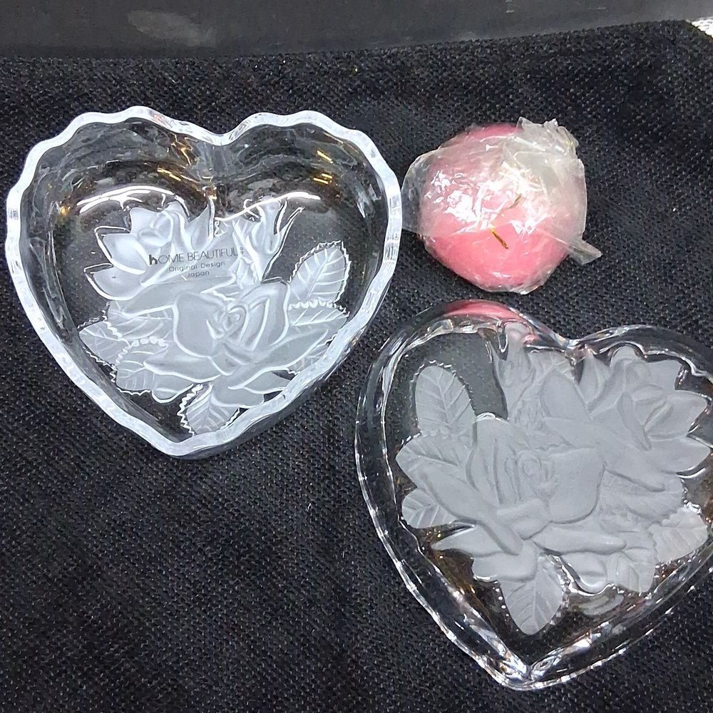 Studio Nova Mikasa Japan frosted & embossed winter rose‎ heart box